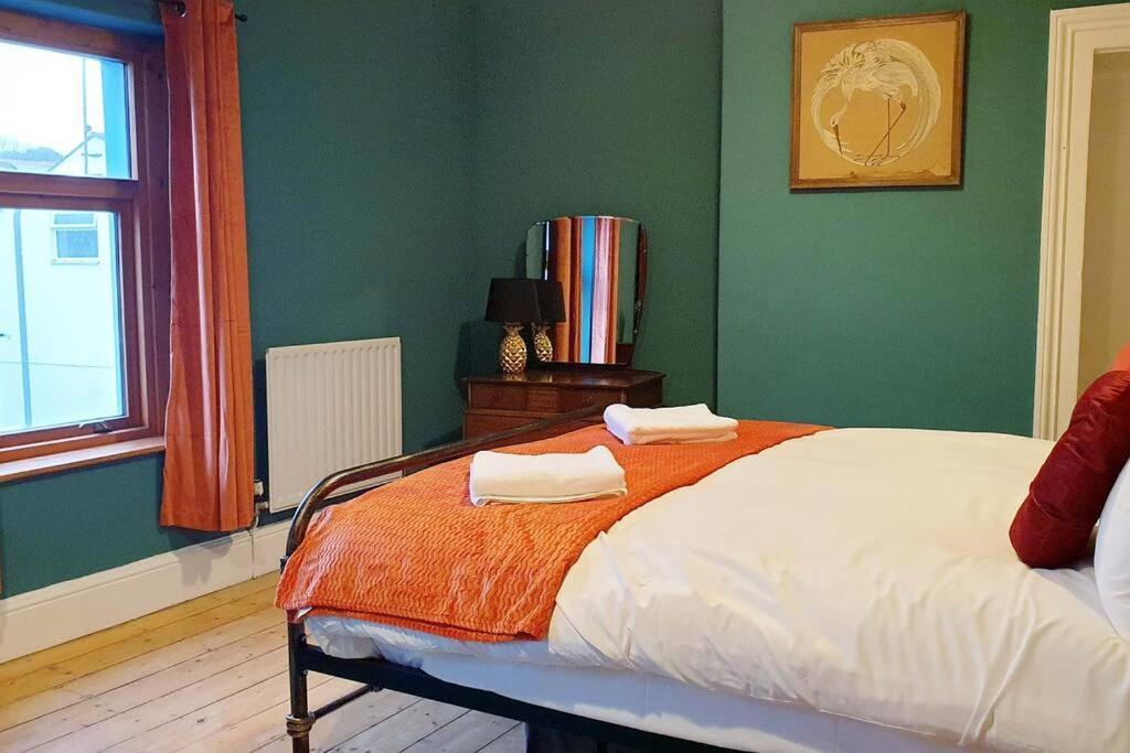 Gorgeous Victorian House Sleeps 6 In Cardiffヴィラ エクステリア 写真