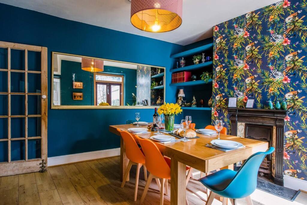 Gorgeous Victorian House Sleeps 6 In Cardiffヴィラ エクステリア 写真