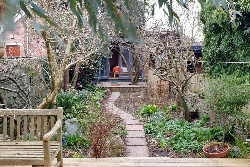 Gorgeous Victorian House Sleeps 6 In Cardiffヴィラ エクステリア 写真